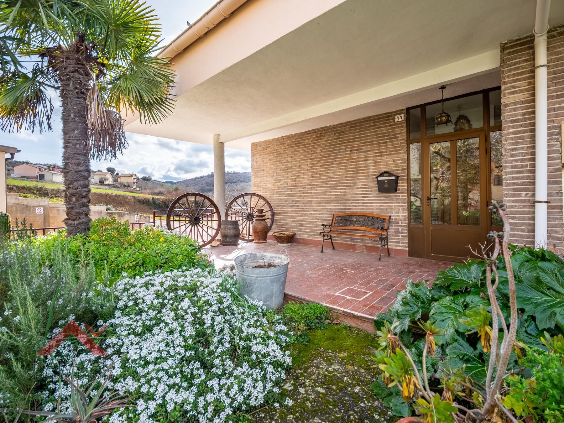 Terrace of House or chalet for sale in Valle de Yerri / Deierri  with Air Conditioner, Heating and Private garden