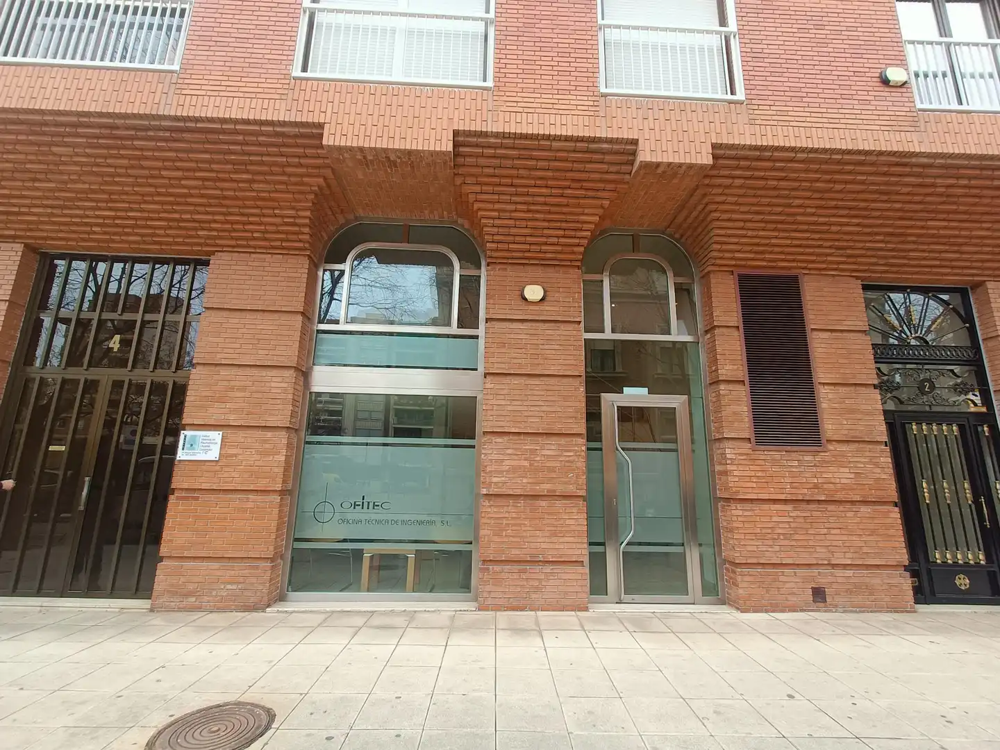 Gewerbefläche zur Miete in Carrer de Madrid