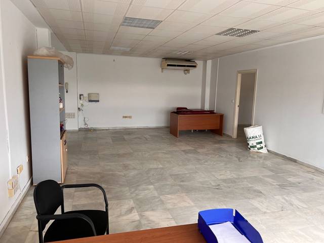 Oficina en Alquiler en Manufactura en Pisa
