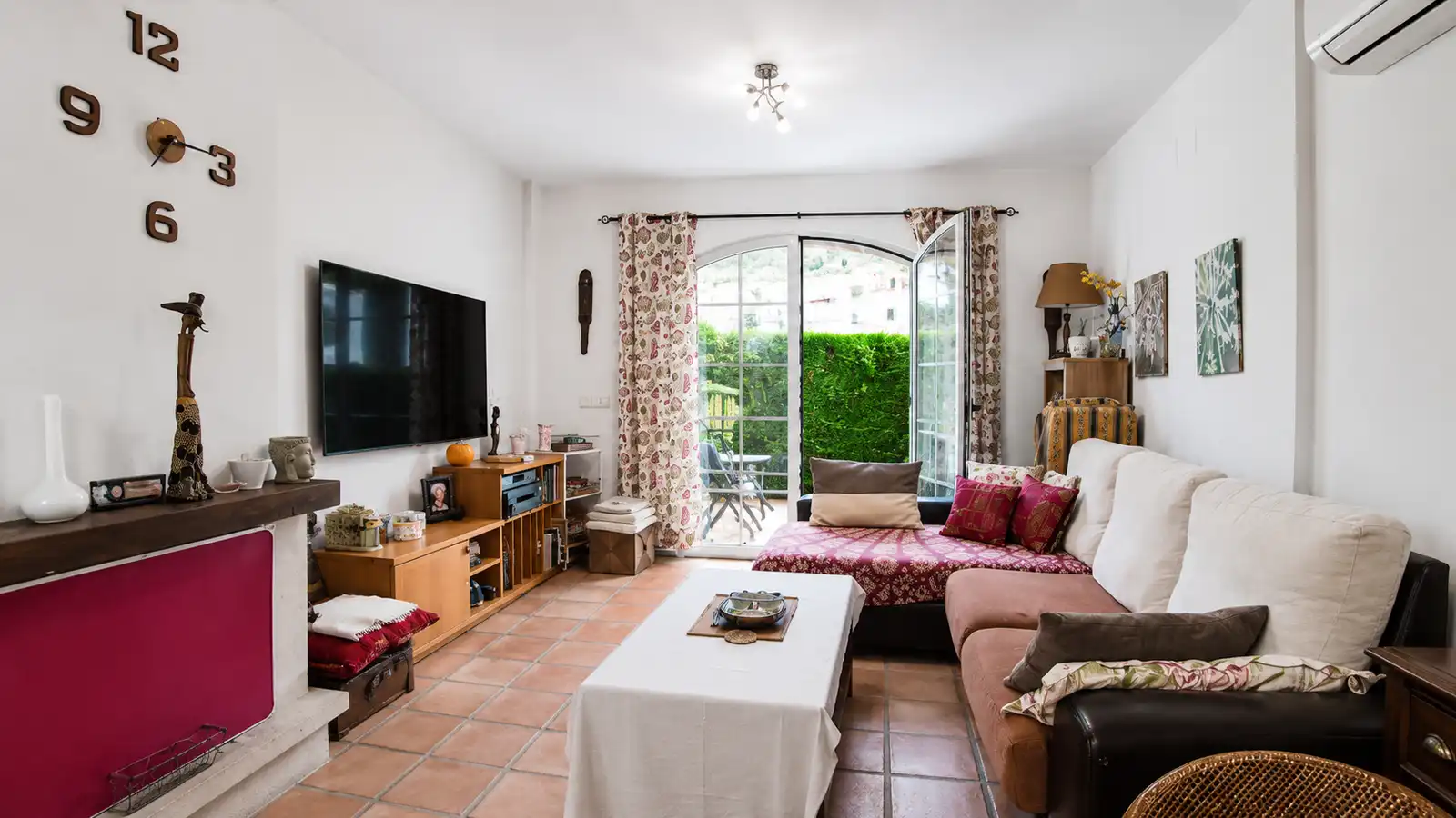 Chalet con terraza en venta en Golf Bahía, imagen 2