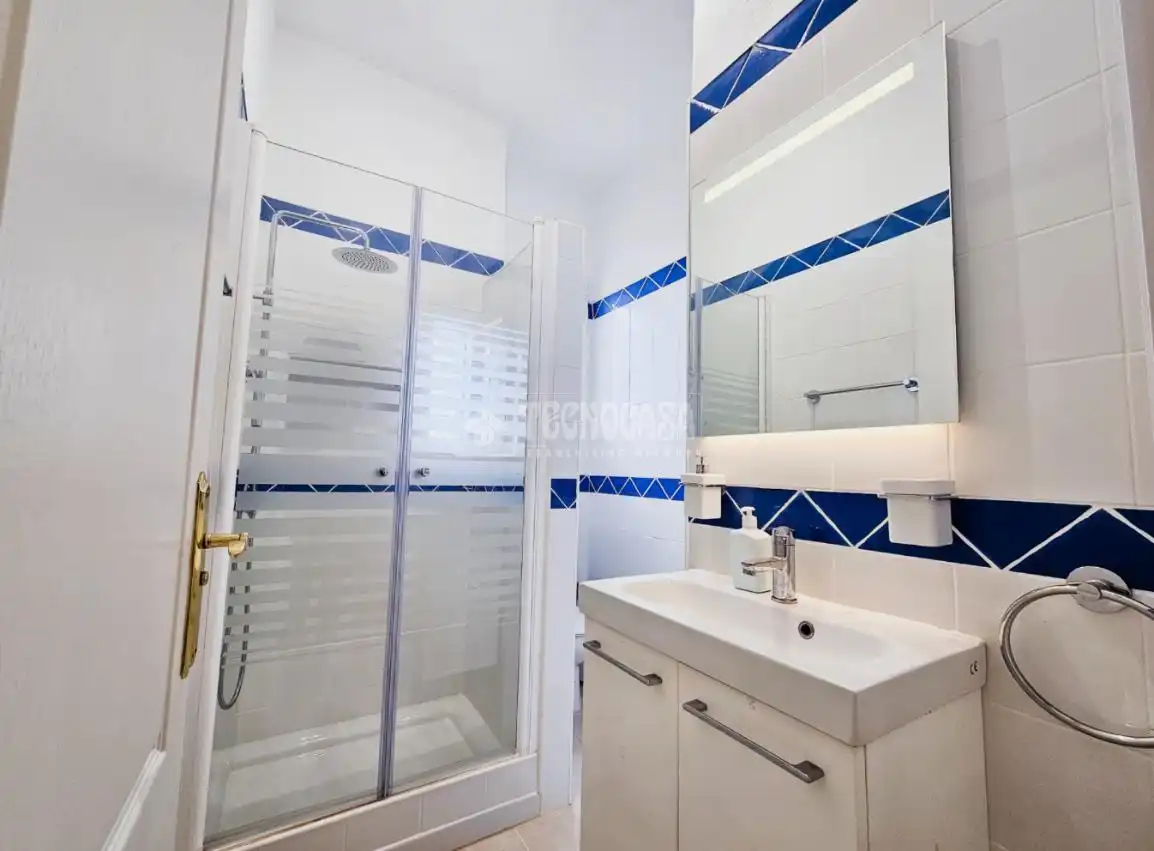 Bathroom of Houses for sale in La Orotava