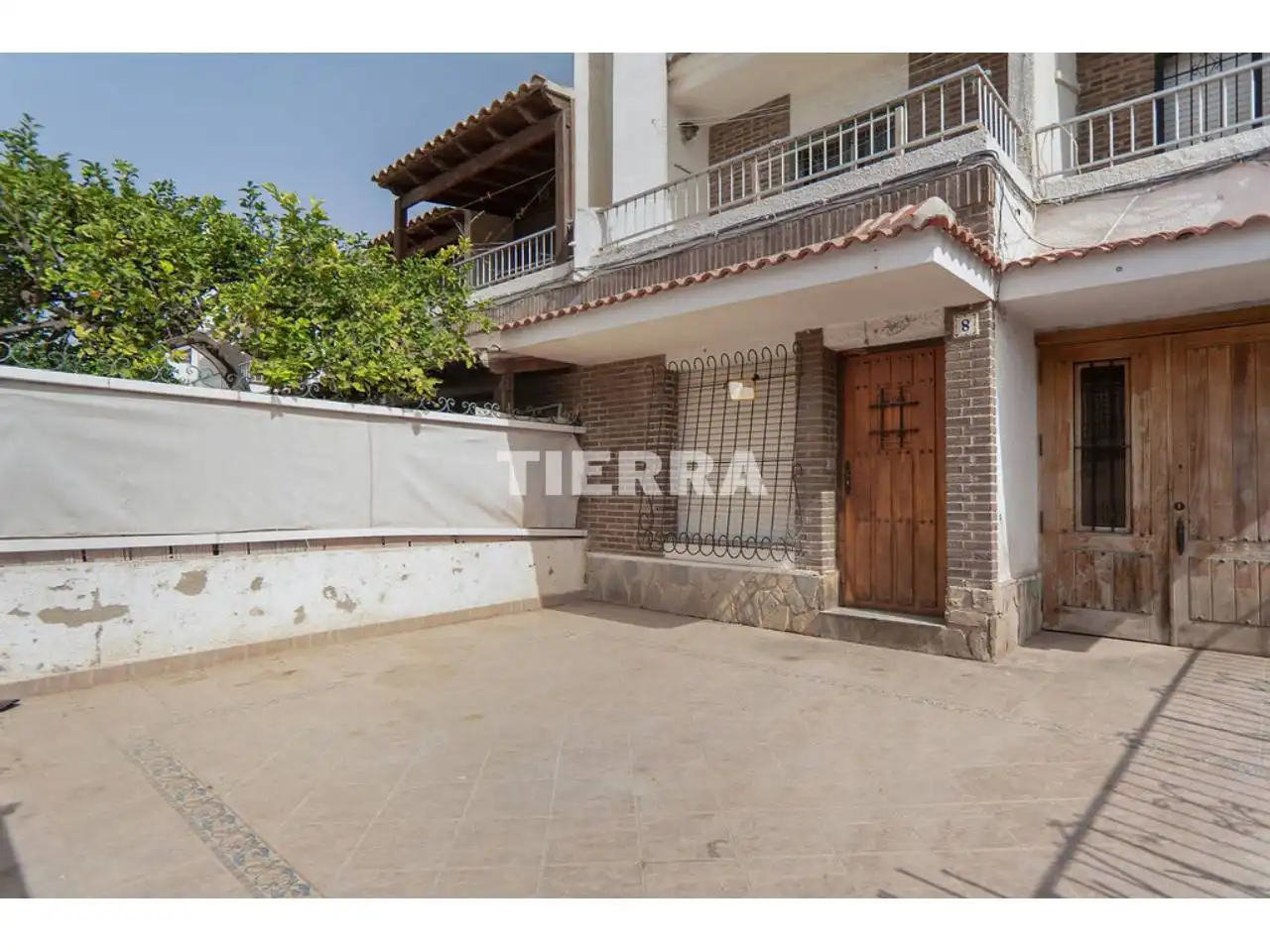 Vista exterior de Casa adosada en venda en Cartagena