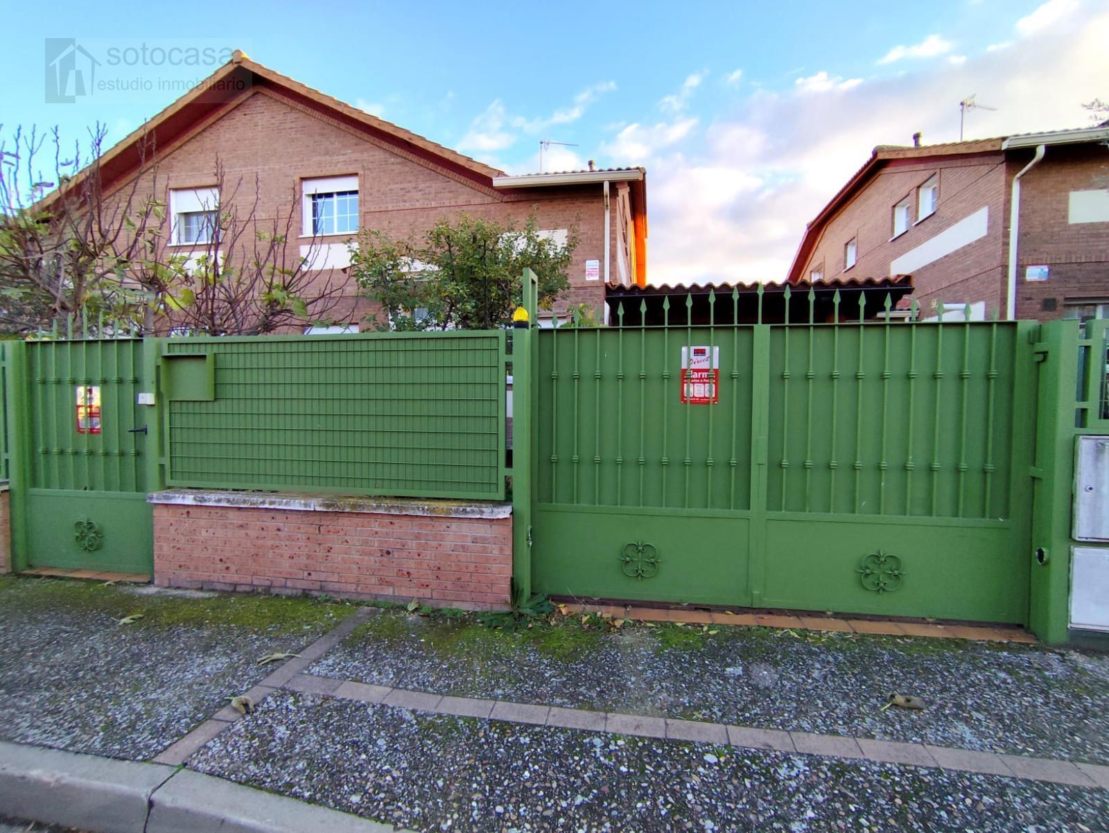 Exterior view of Single-family semi-detached for sale in Renedo de Esgueva  with Heating and Alarm