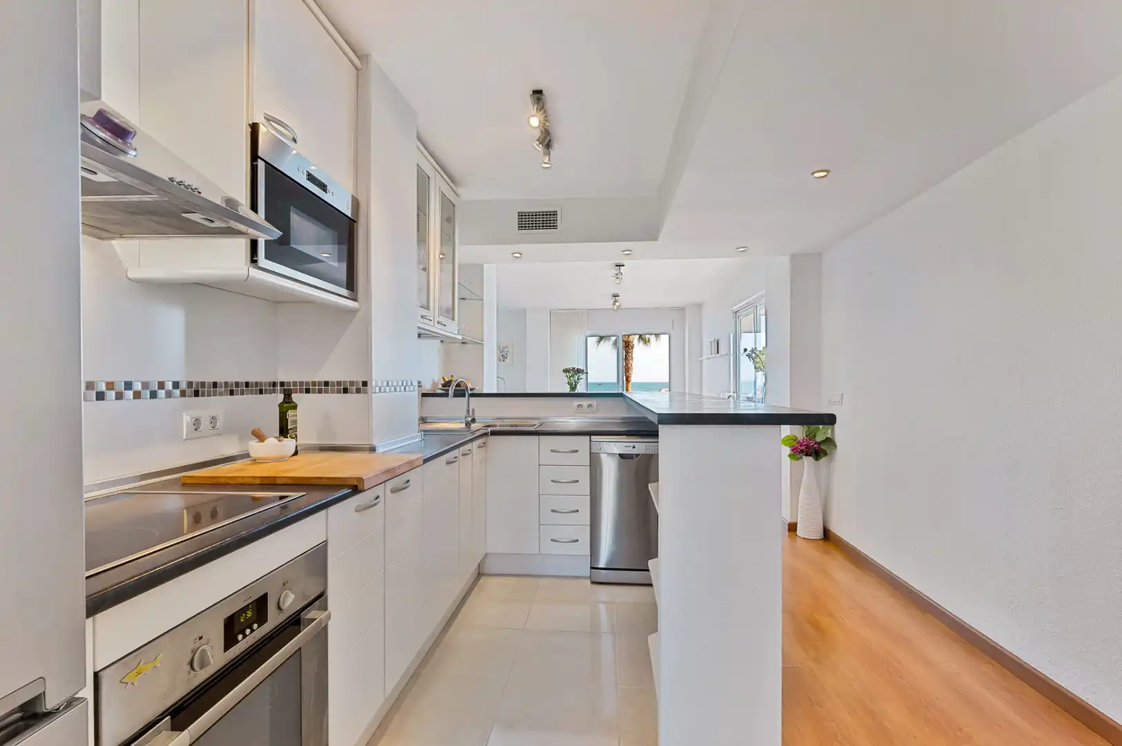 Kitchen of Apartments for sale in Fuengirola  with Terrace, Furnished and Internet