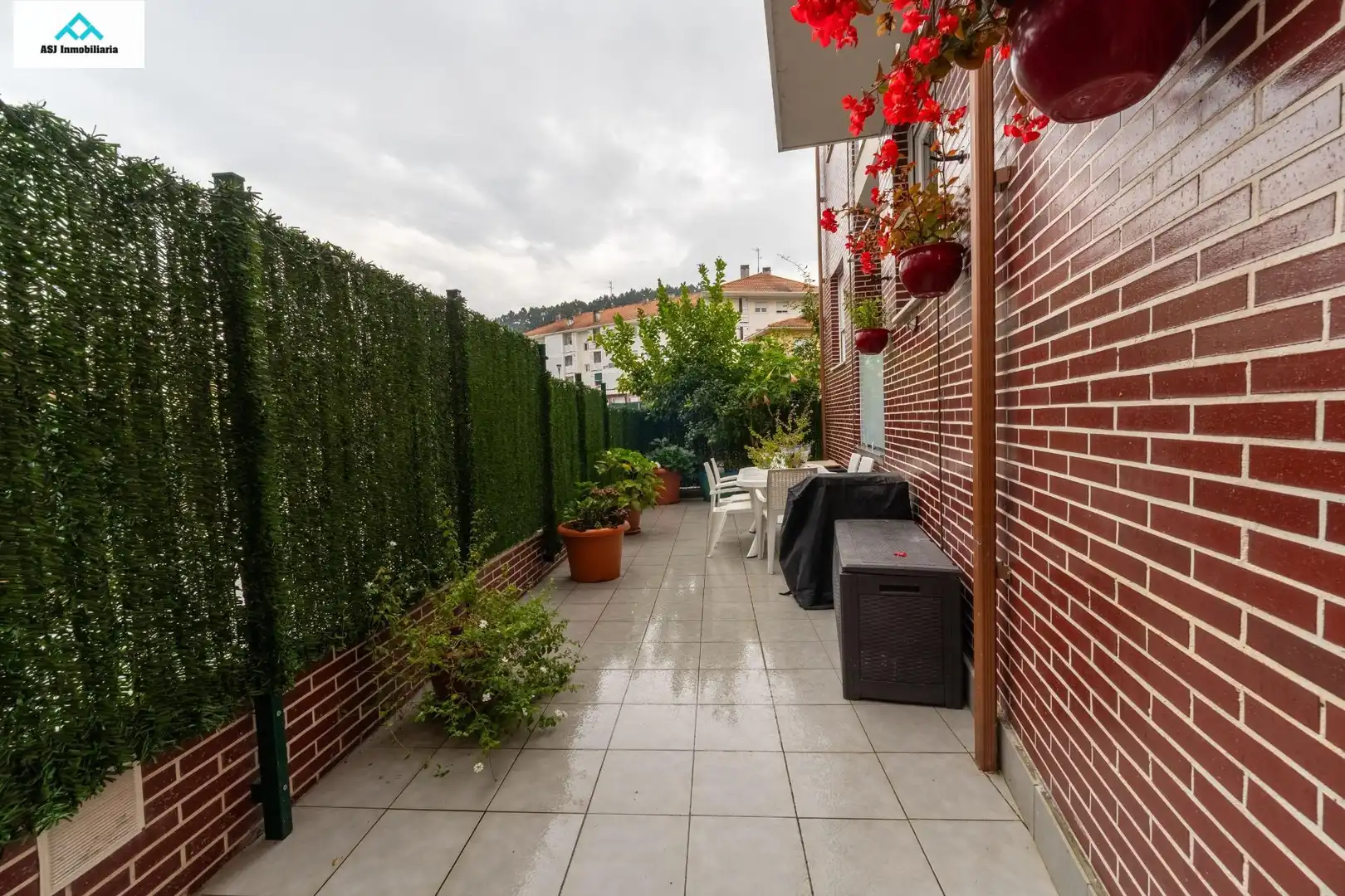 Ground floor with pool for sale in Voto, imagen 3