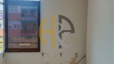 Foto 3 de Piso en venta en Pradolongo, Madrid Capital