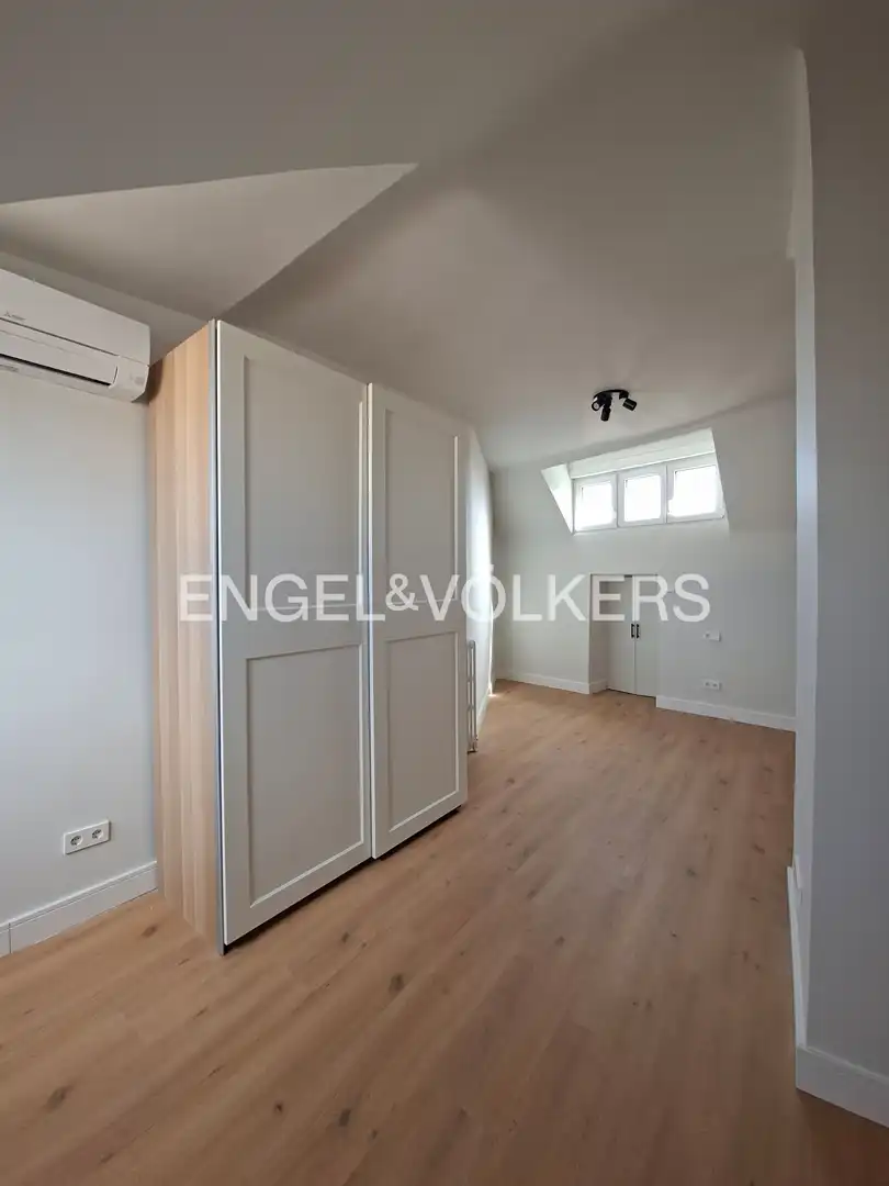 Bedroom of Flat for sale in Madrid  with Air Conditioner, Heating and Terrace