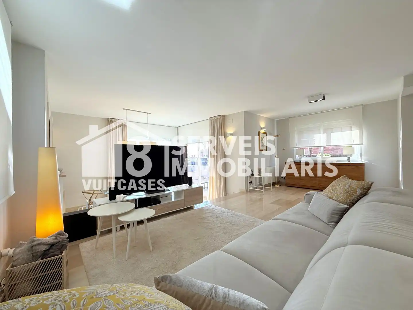Living room of Houses for sale in El Masnou  with Heating, Private garden and Terrace