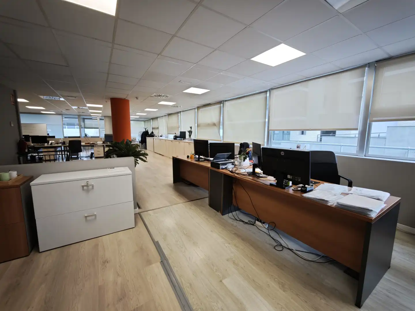 Oficina de lloguer en Sant Joan Despí amb Aire condicionat