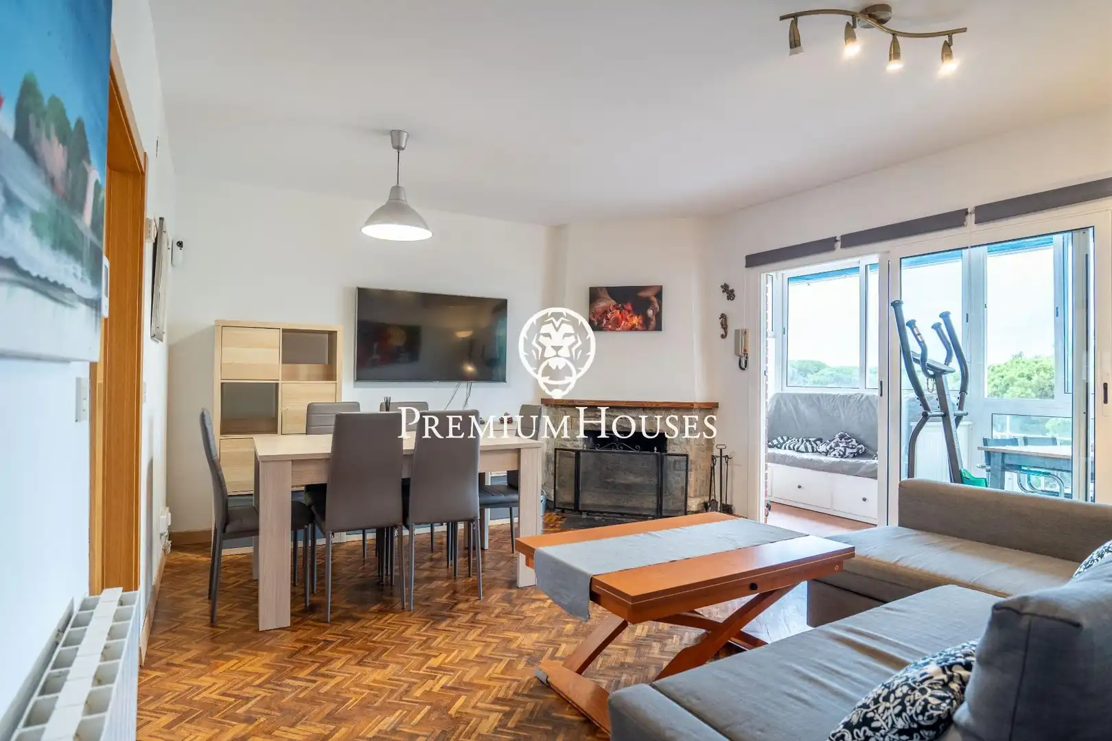 Wohnzimmer von Dachboden zum Verkauf in Gavà mit Heizung, Parkett und Terrasse