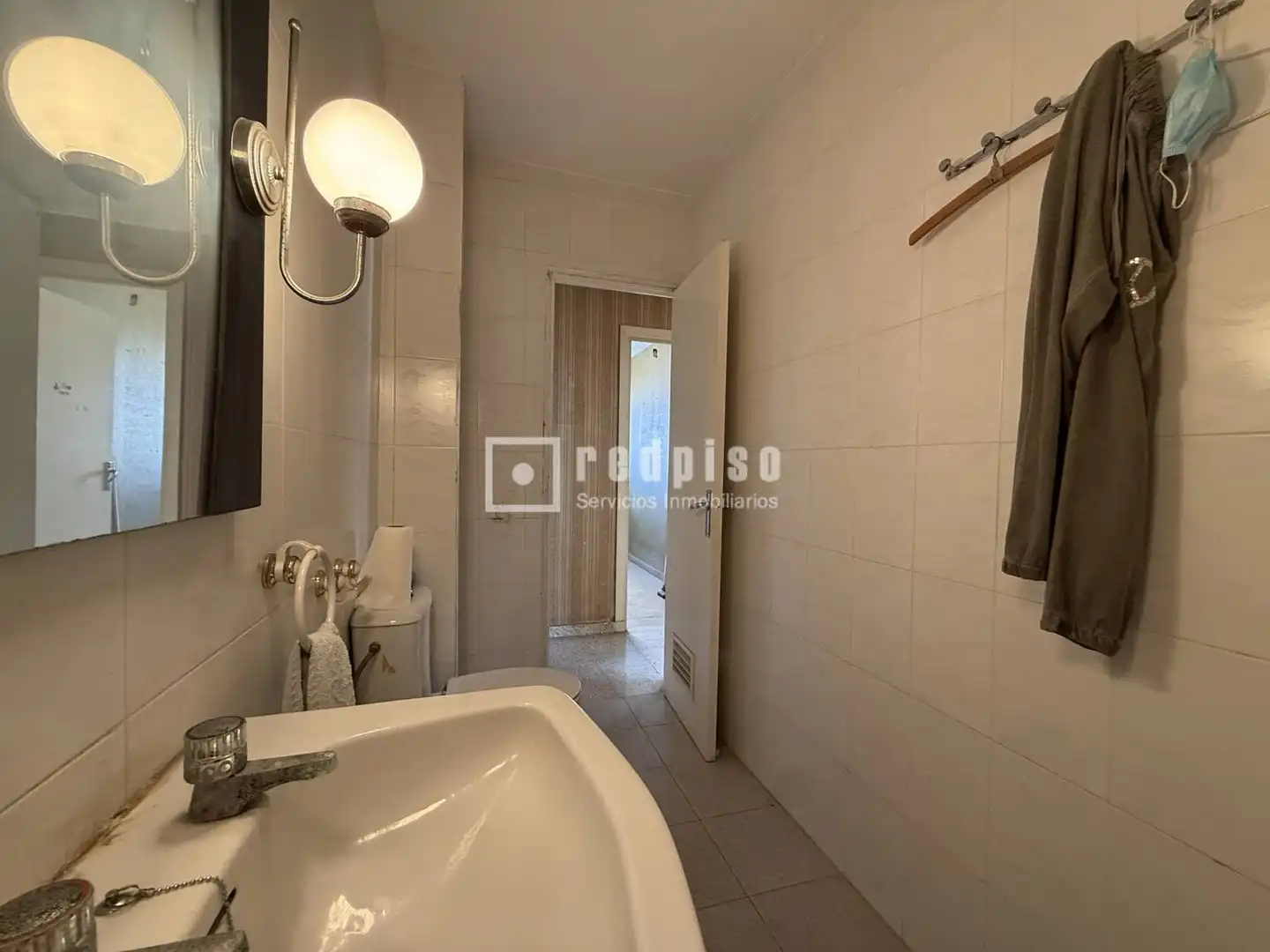 Habitación de Piso en venta en Málaga con Calefacción, Terraza y Alarma