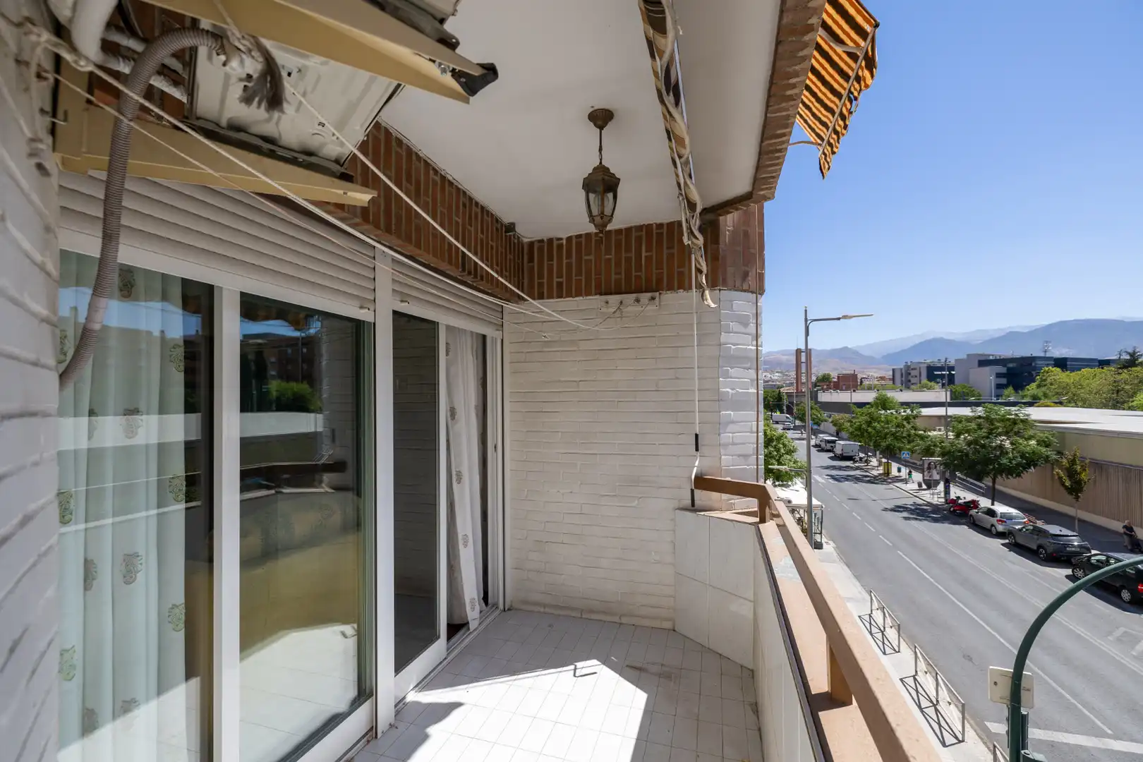 Piso de alquiler en Avenida de Italia, 3, Barrio de Zaidín