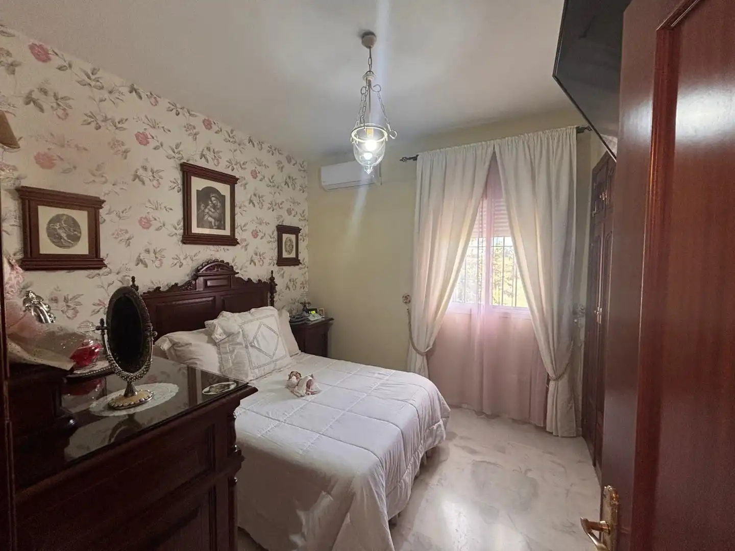 Bedroom of Flat for sale in Alcalá del Río  with Storage room