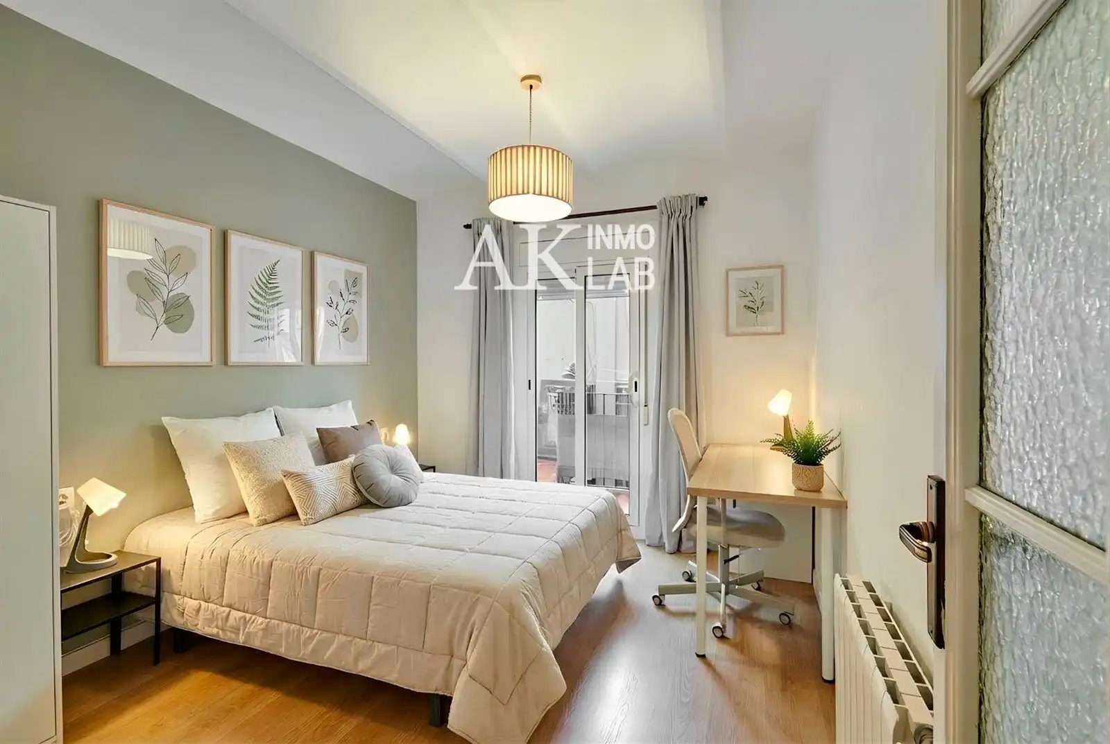 Bedroom of Apartments for sale in Barcelona  with Air Conditioner, Terrace and Furnished
