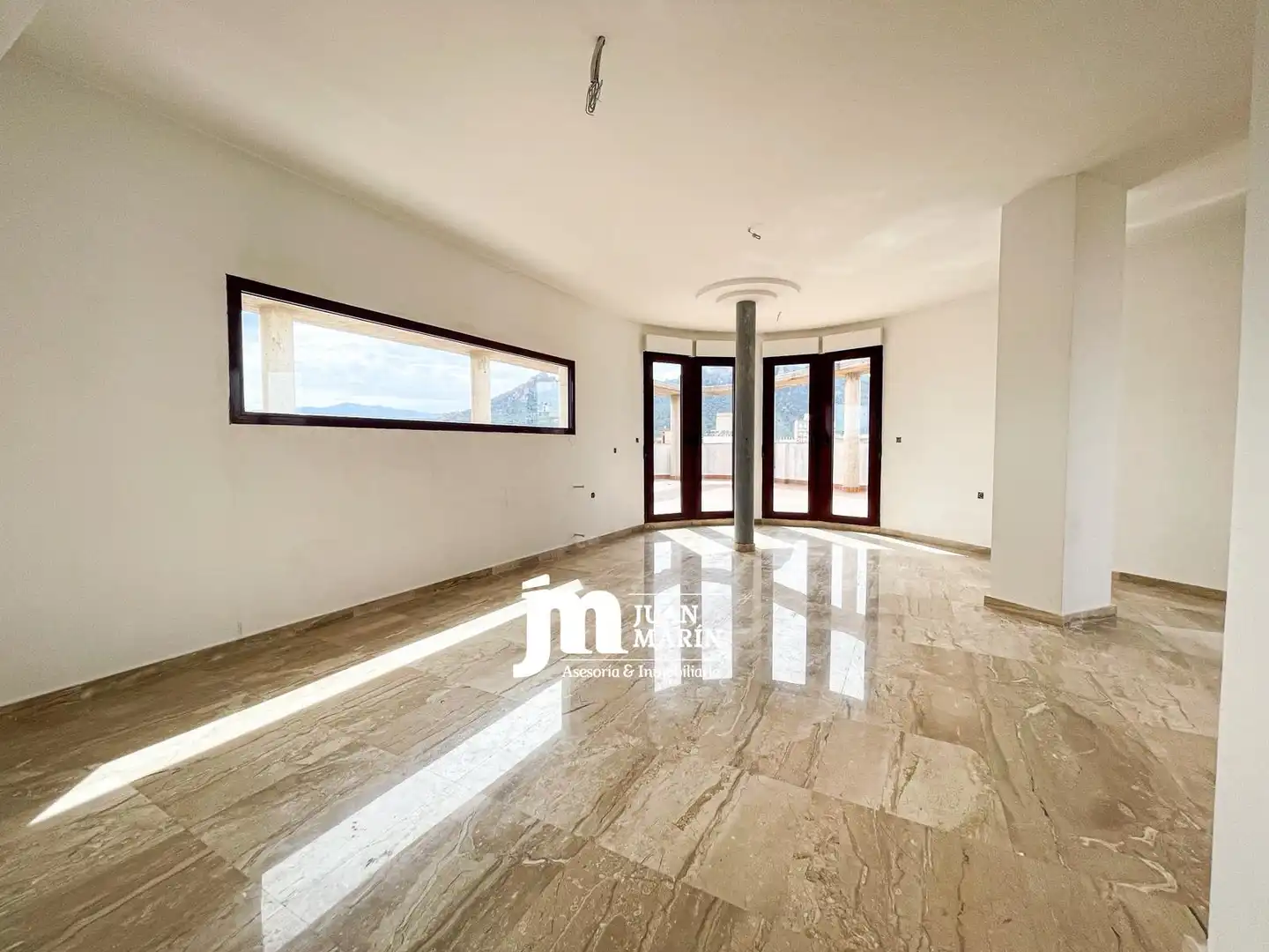 Sala de estar de Ático en venta en Cieza con Terraza y Trastero
