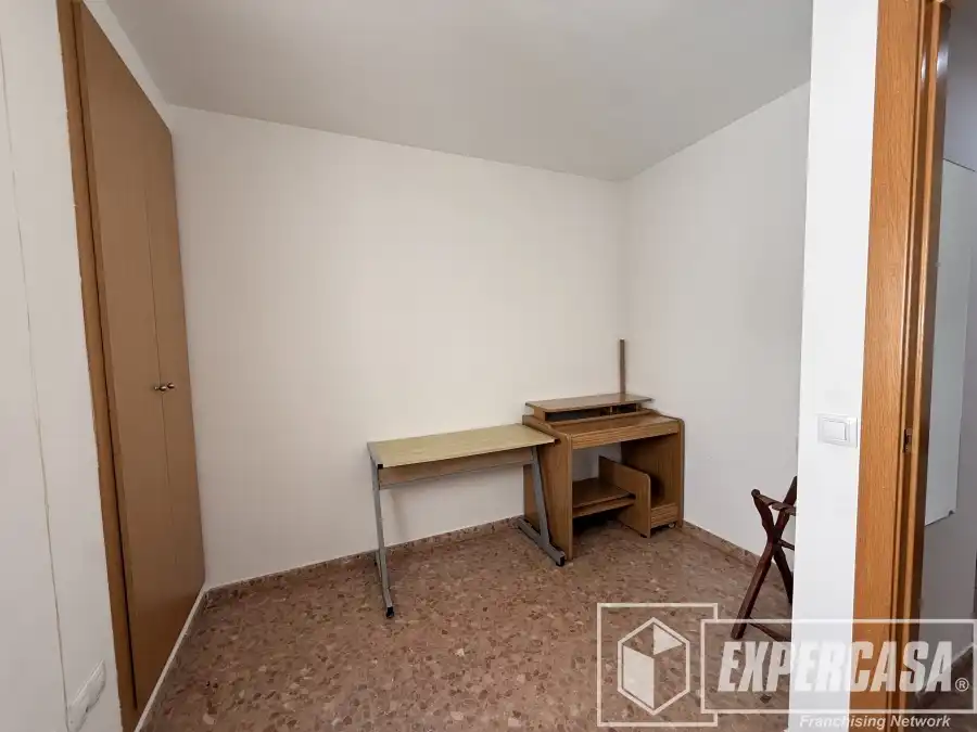 Habitación de Dúplex en venta en Riba-roja de Túria con Aire acondicionado, Calefacción y Terraza