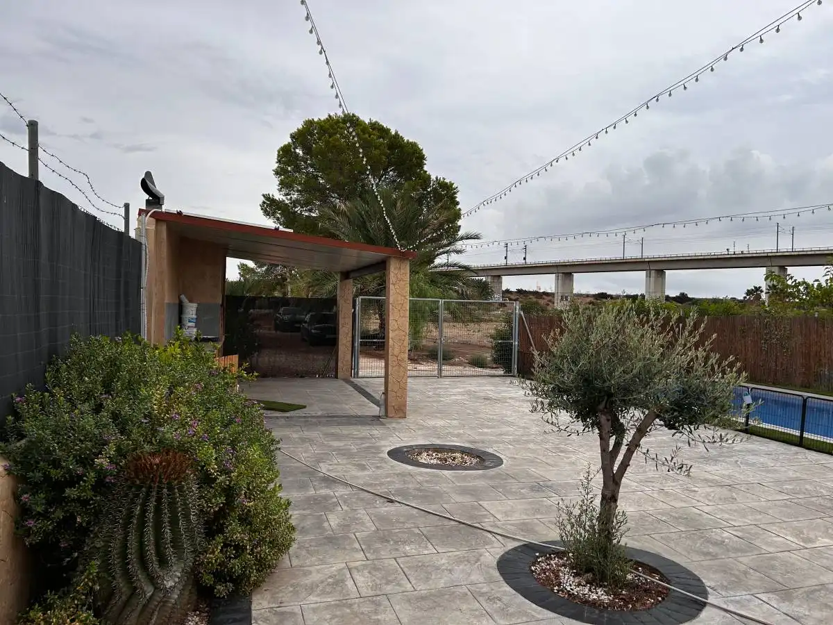 Terrasse von Haus oder Chalet zum Verkauf in Crevillent mit Heizung und Schwimmbad