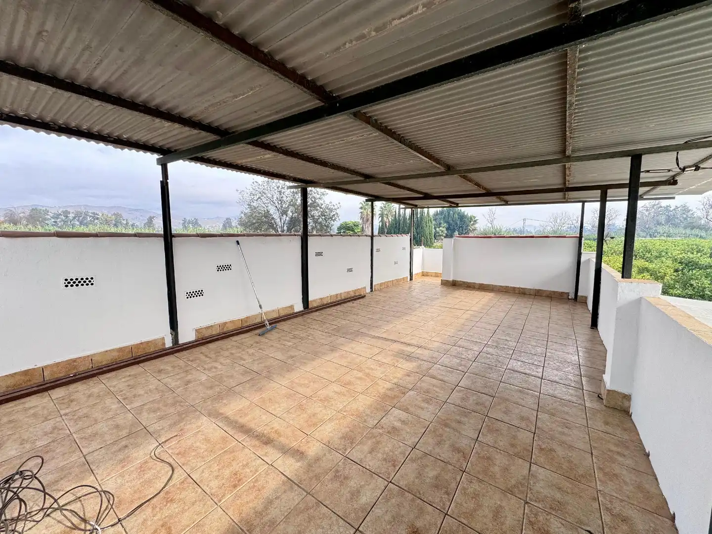 Terraza de Finca rústica en venta en Cártama con Aire acondicionado, Jardín privado y Piscina