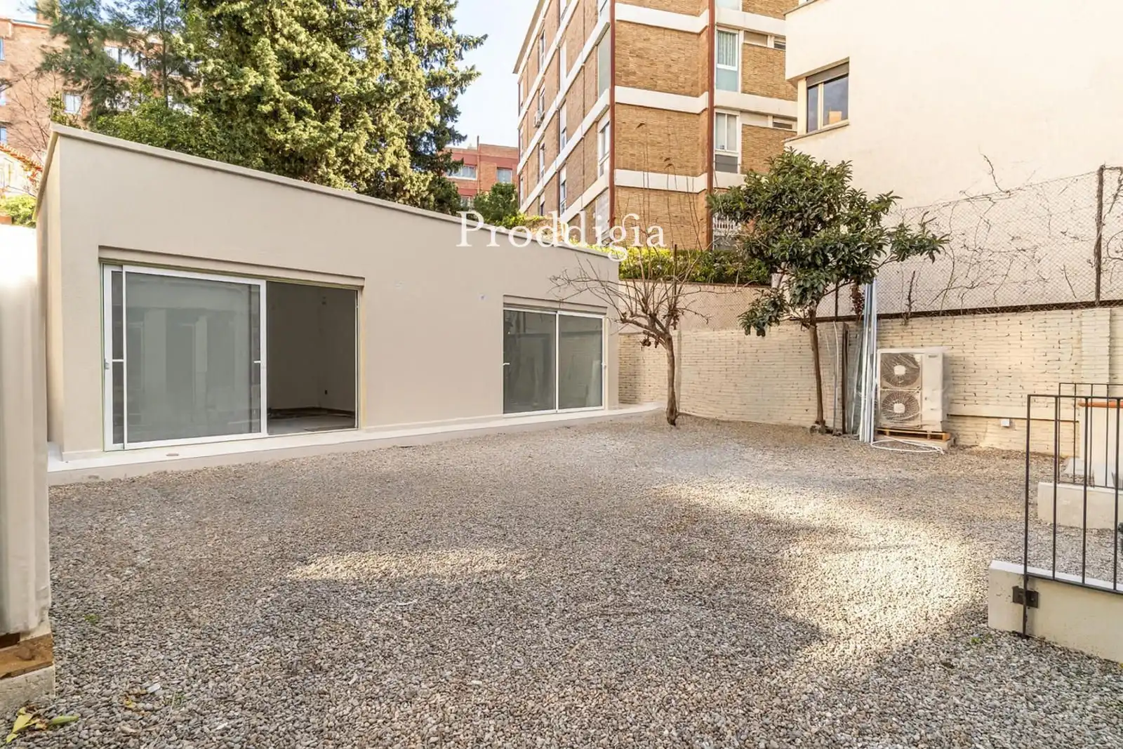 Vista exterior de Dúplex en venta en Barcelona con Aire acondicionado, Calefacción y Terraza
