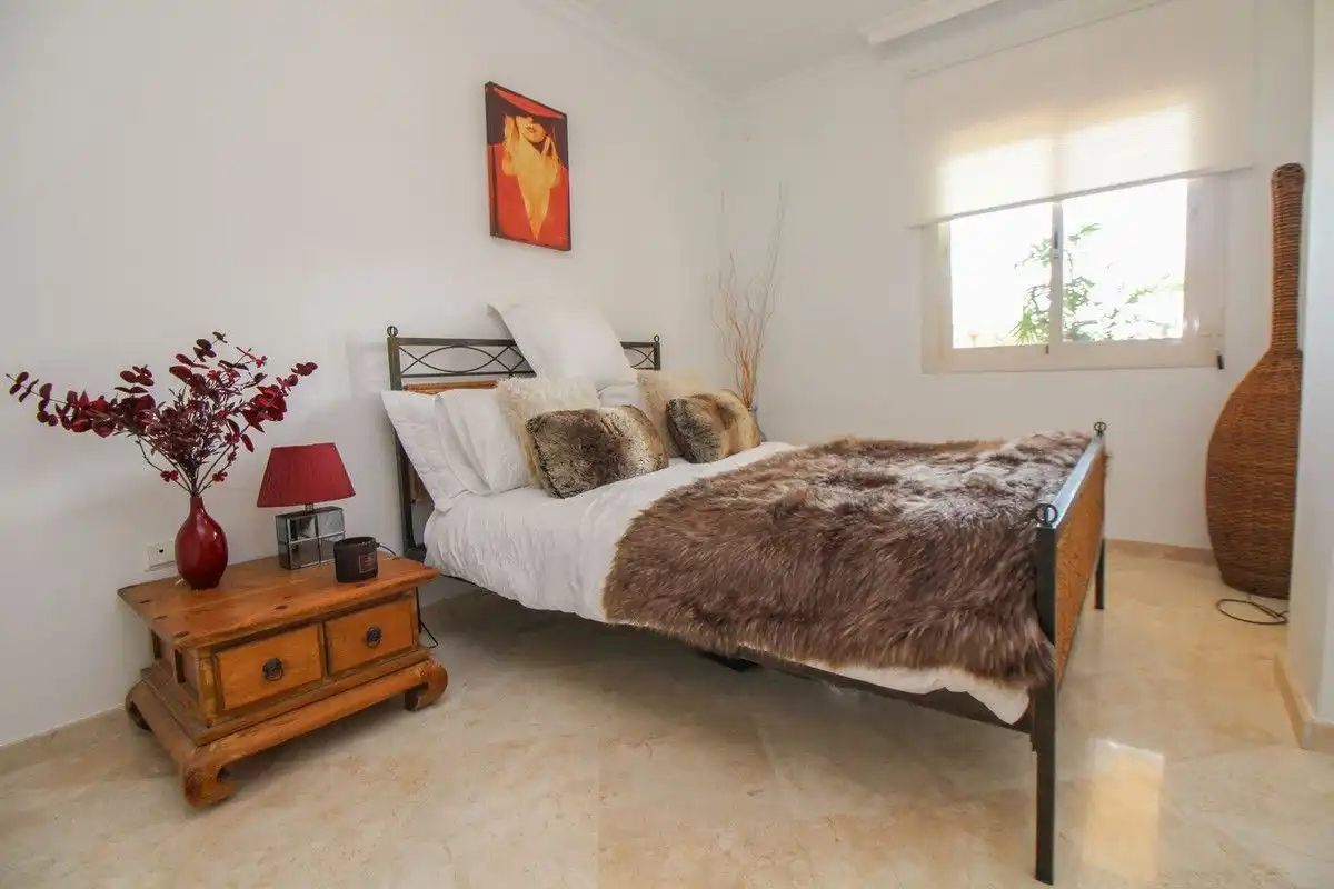 Schlafzimmer von Wohnungen zum Verkauf in Ojén mit Klimaanlage, Heizung und Terrasse