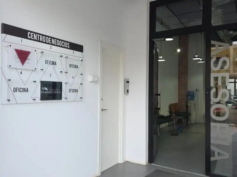 Oficina de alquiler en Catarroja con Aire acondicionado, Calefacción y Terraza