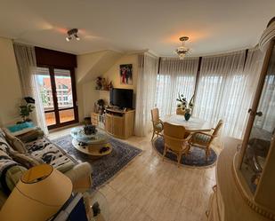 Living room of Flat for sale in Noja  with Terrace, Balcony and Community pool
