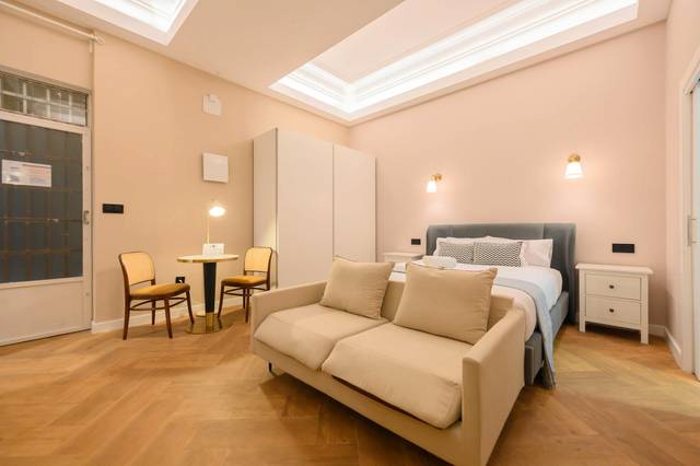 Piso en Alquiler en N/A en Cortes - Huertas