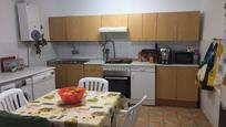 Cuina de Casa o xalet en venda en Villaralbo amb Calefacció i Traster