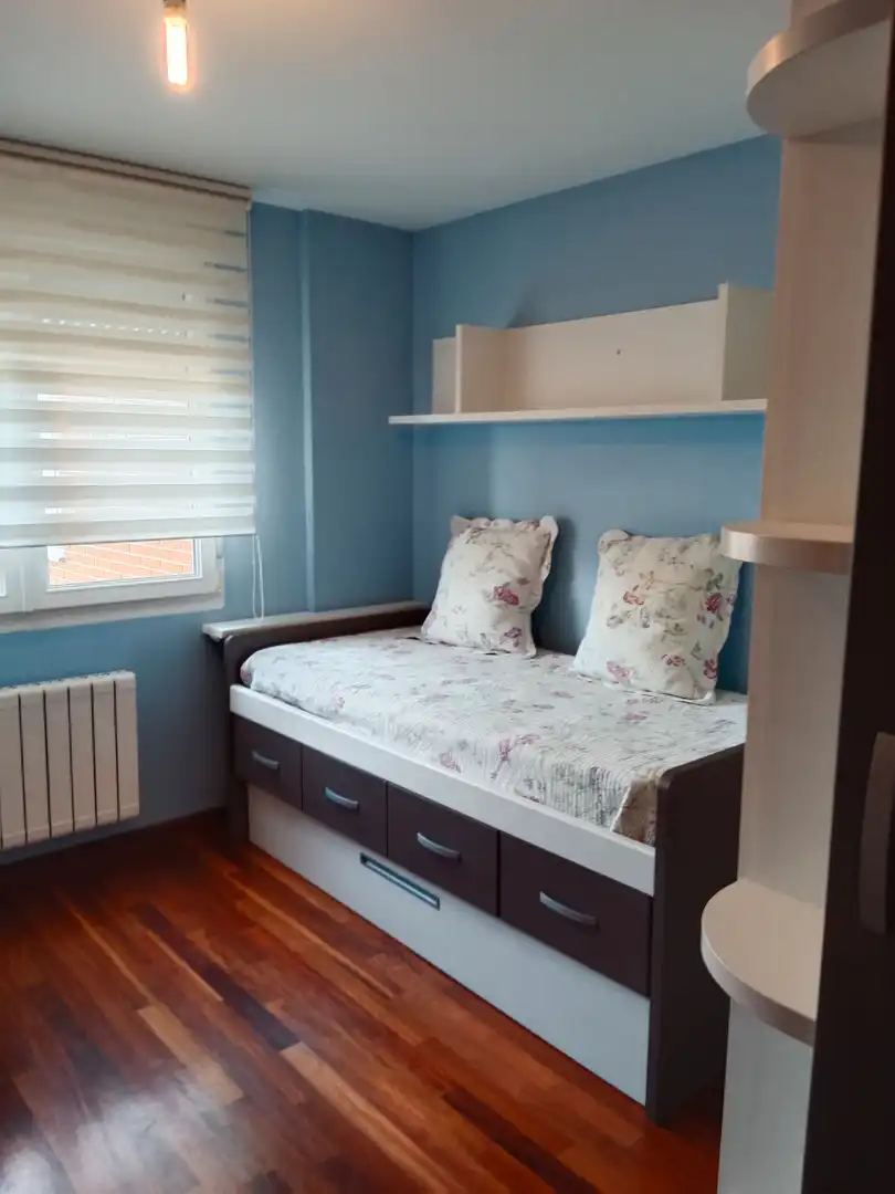 Schlafzimmer von Wohnung zur Miete in Santa Cruz de Bezana