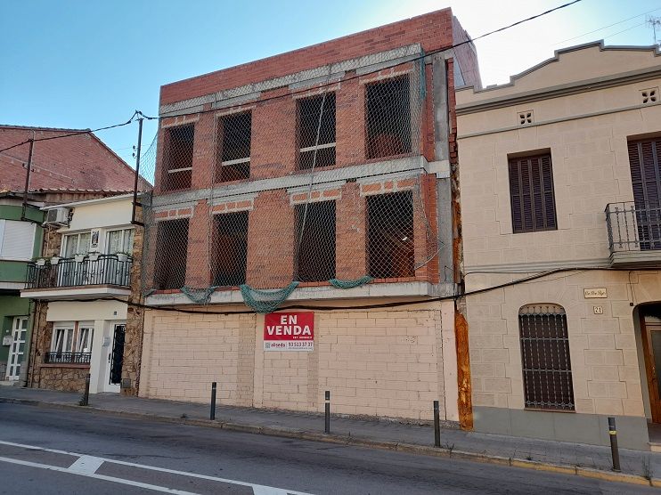 Exterior view of Building for sale in Sant Celoni