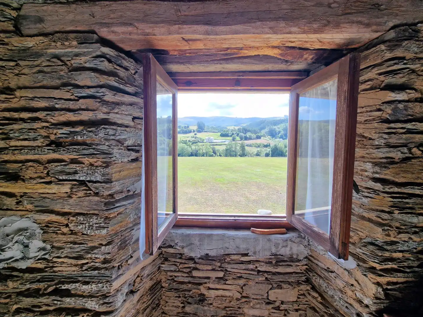 Casa o xalet en venda en San Tirso de Abres amb Calefacció, Jardí privat i Traster