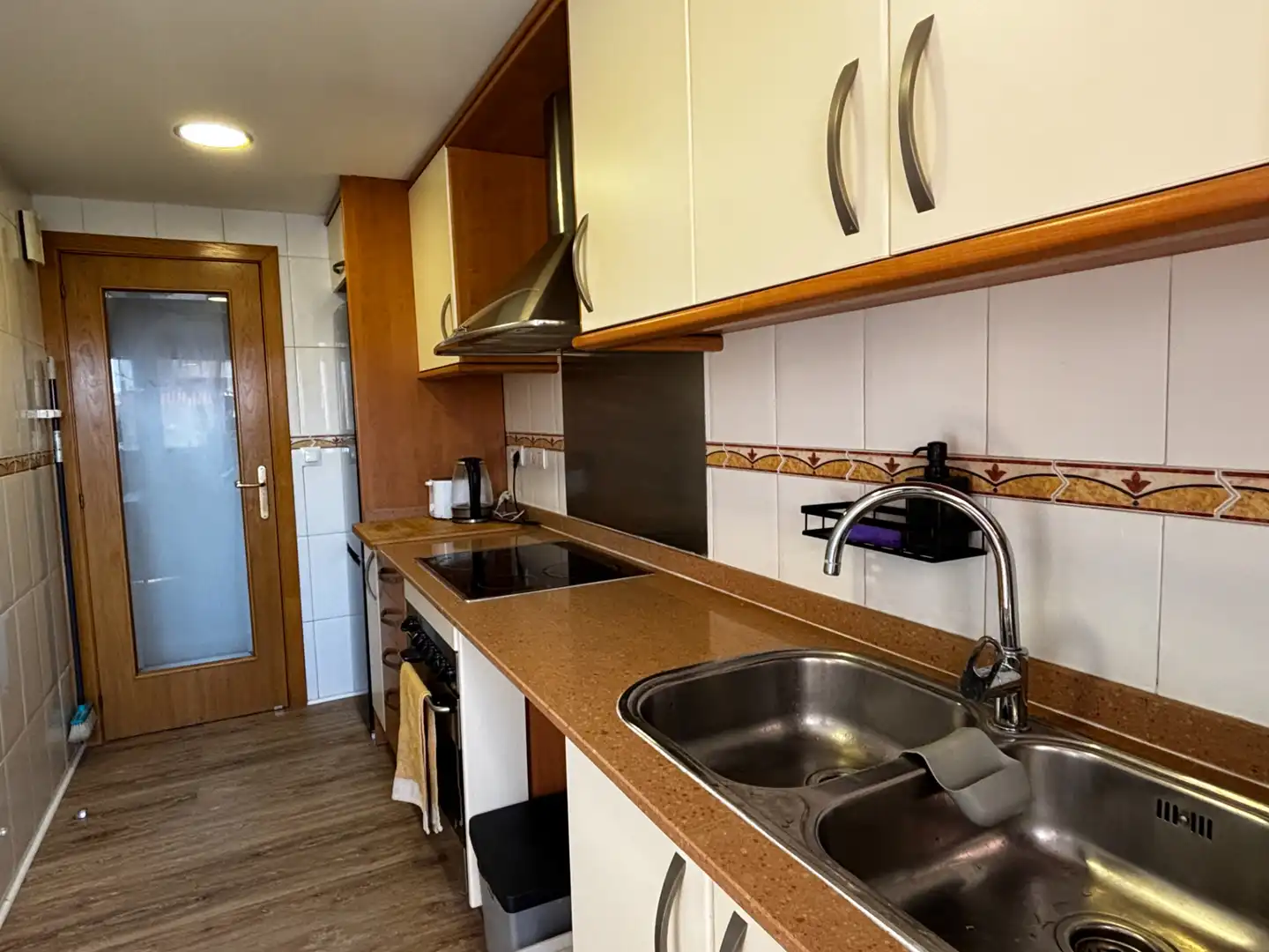 Kitchen of Flat for sale in Terrassa  with Air Conditioner, Heating and Parquet flooring
