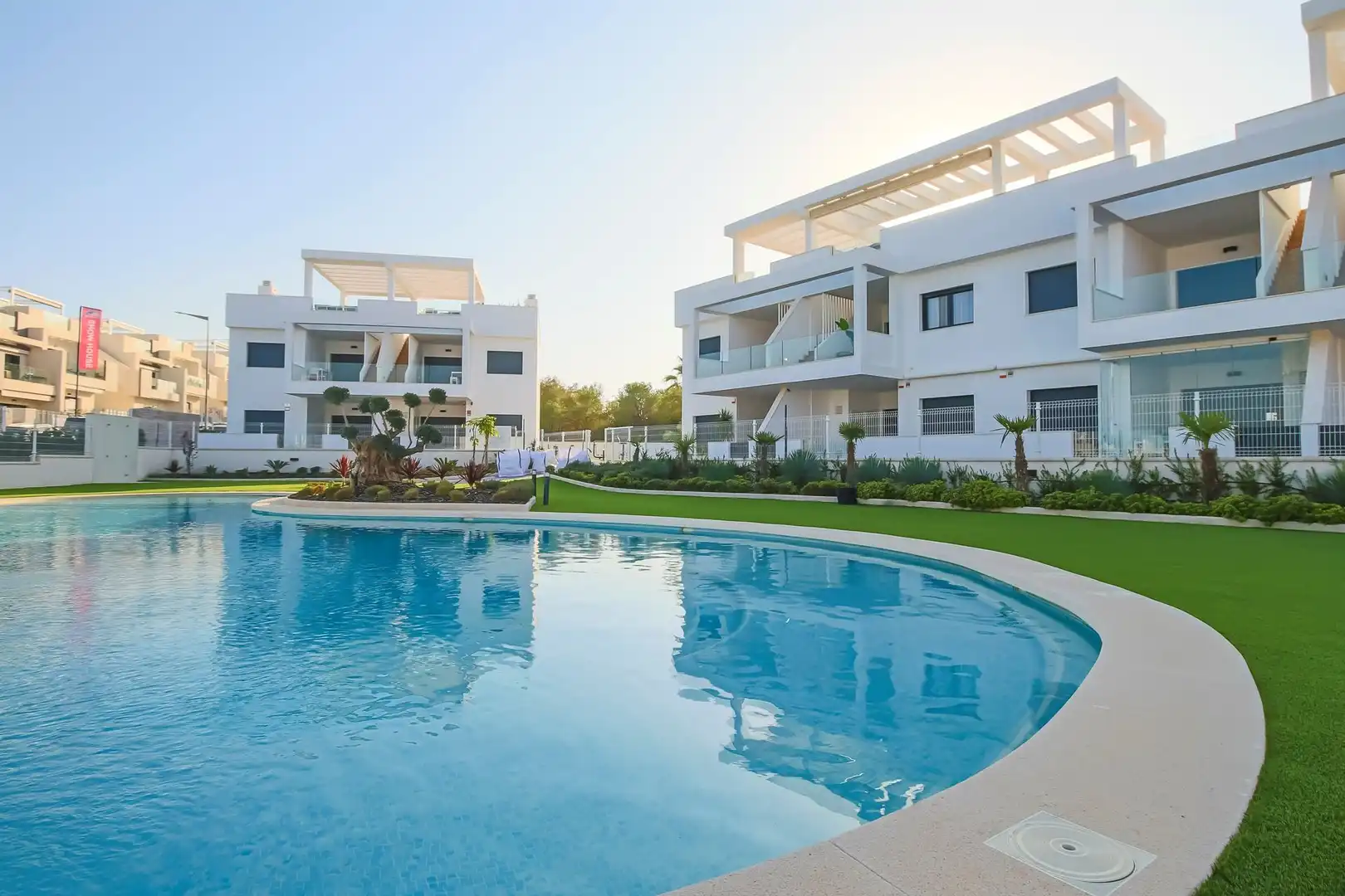 Piscina de Àtic en venda en Torrevieja amb Terrassa, Balcó i Piscina comunitària