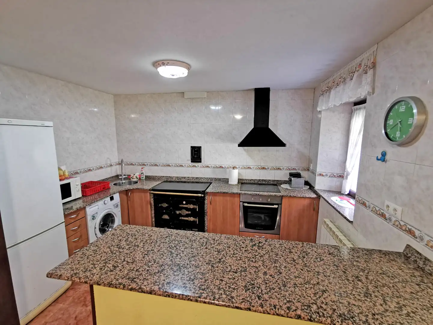 Casa adosada en venta en Isequilla - BARRIO ISEQUILLA, 9, Liendo