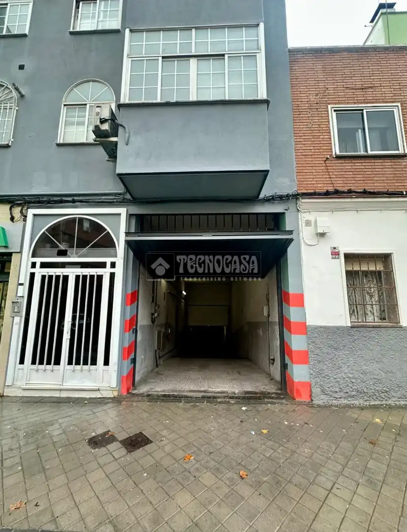 Parkplatz von Garage zum Verkauf in Madrid