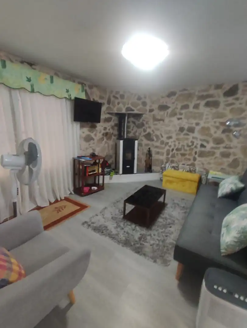 Wohnzimmer von Maisonette zum Verkauf in Casas del Castañar mit Möbliert und Balkon