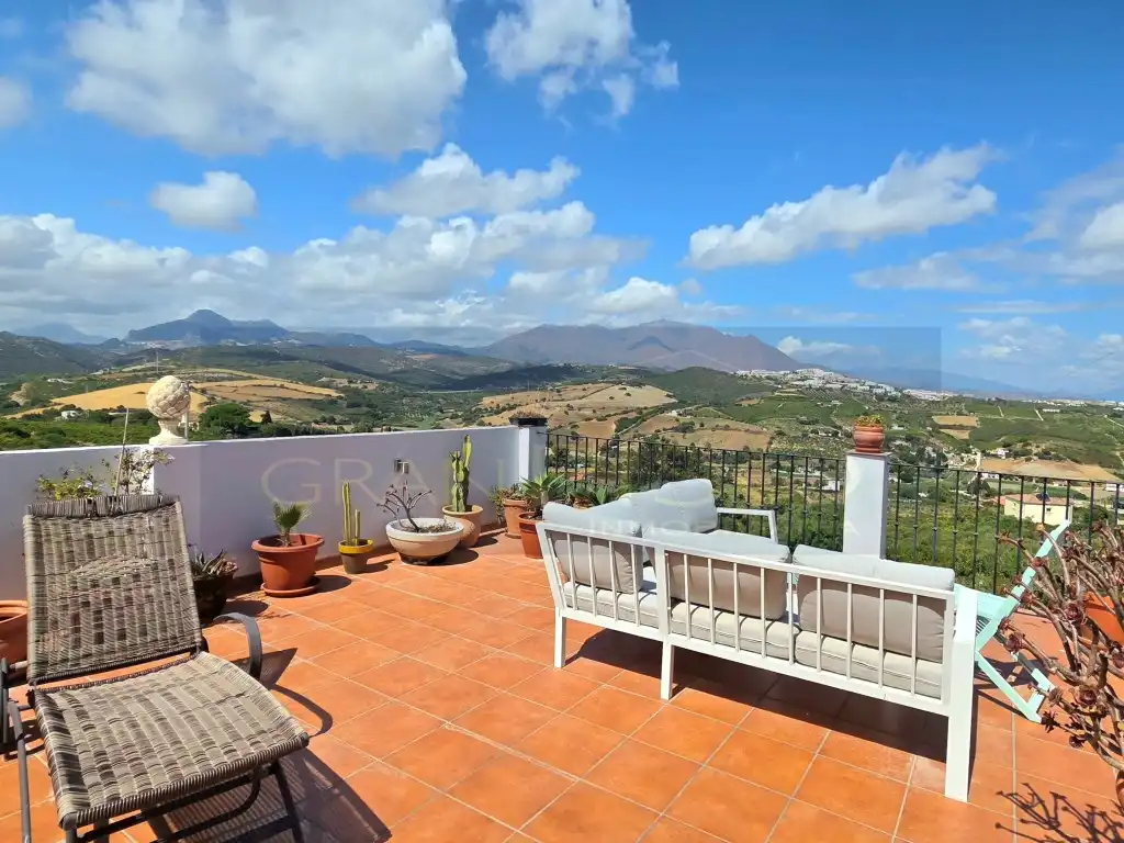 Terraced house with pool for sale in Urbanizacion Monte Viñas, imagen 12