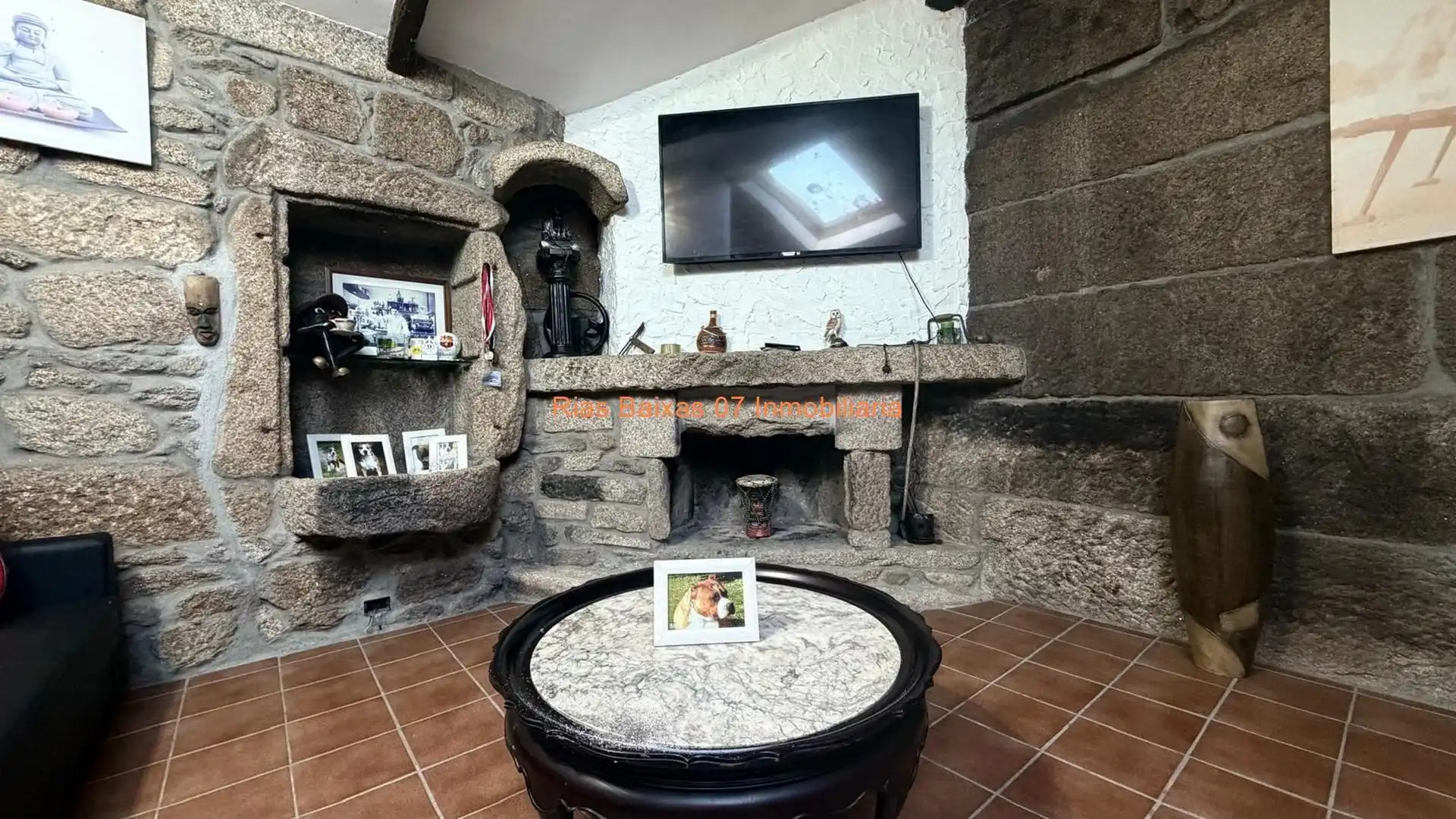 Sala de estar de Casa o chalet en venta en Tui con Calefacción, Jardín privado y Terraza
