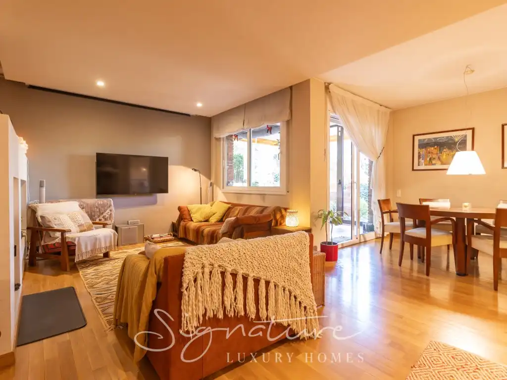 Sala d'estar de Planta baixa de lloguer en Sant Cugat del Vallès amb Aire condicionat, Jardí privat i Terrassa