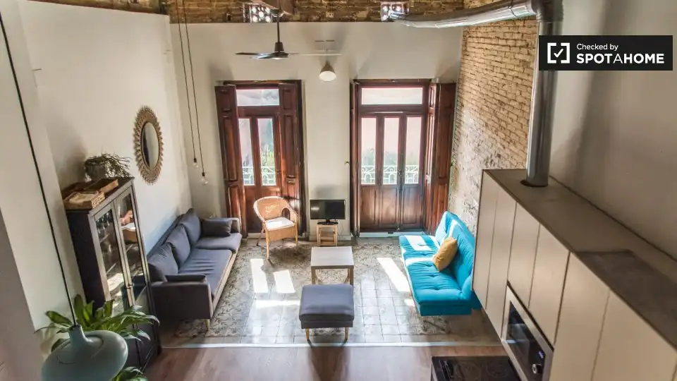 Living room of Flat for rent in Valencia  with Air Conditioner, Heating and Furnished