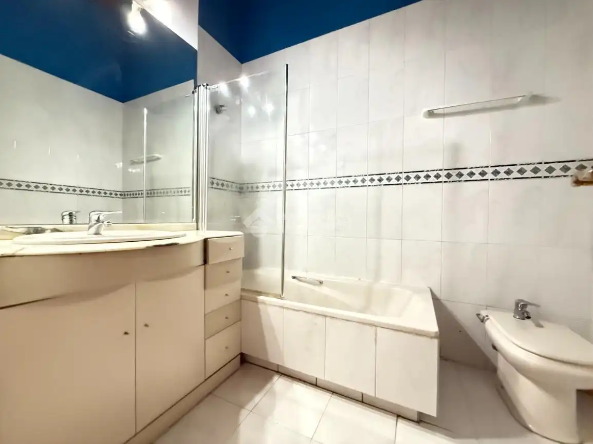 Baño de Piso en venta en Galapagar con Calefacción y Trastero