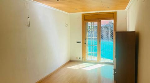 Foto 2 de Àtic en venda a Carrer Dels Pirineus, Santa Rosa, Santa Coloma de Gramenet