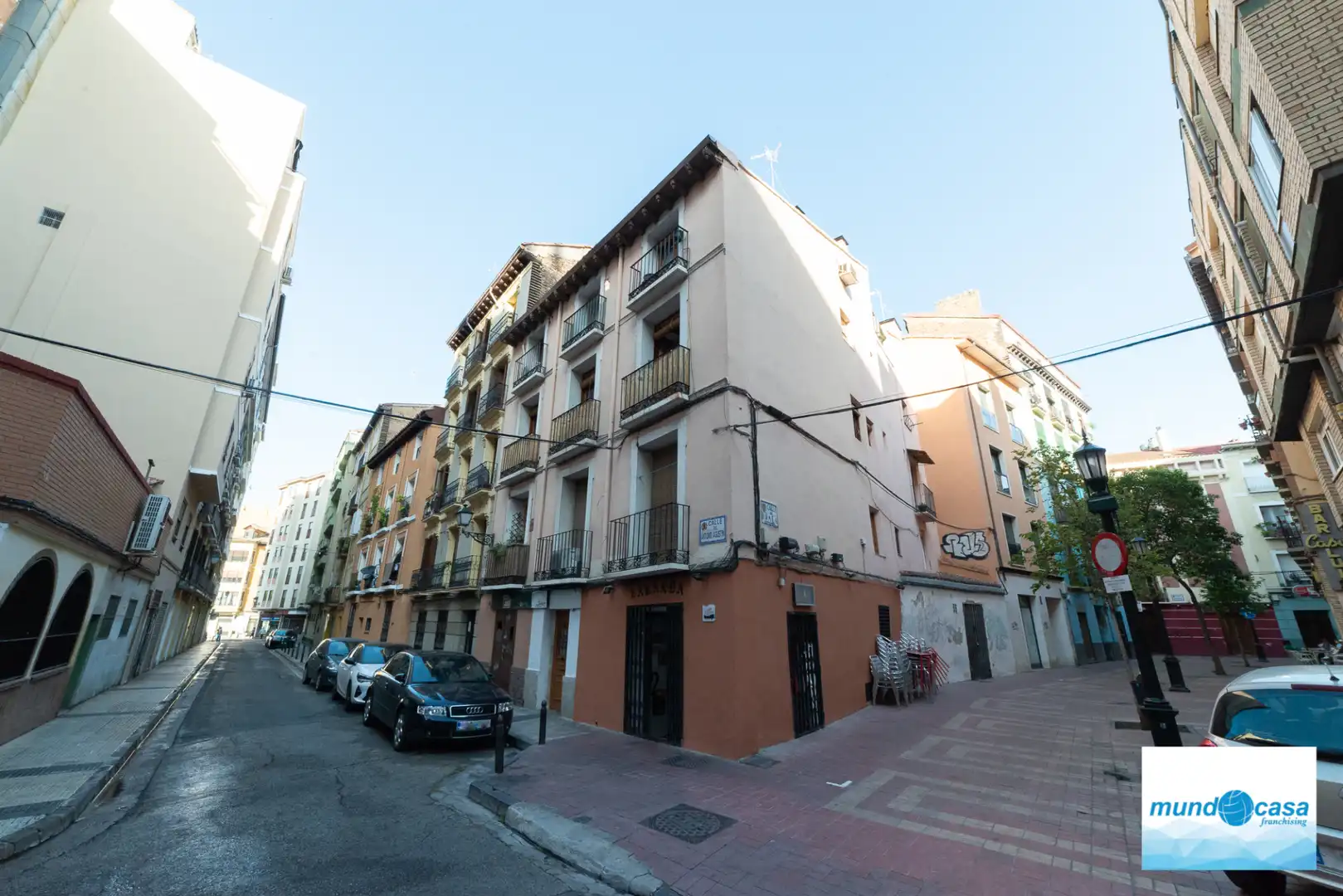Vista exterior de Dúplex en venda en Zaragoza amb Aire condicionat, Calefacció i Forn
