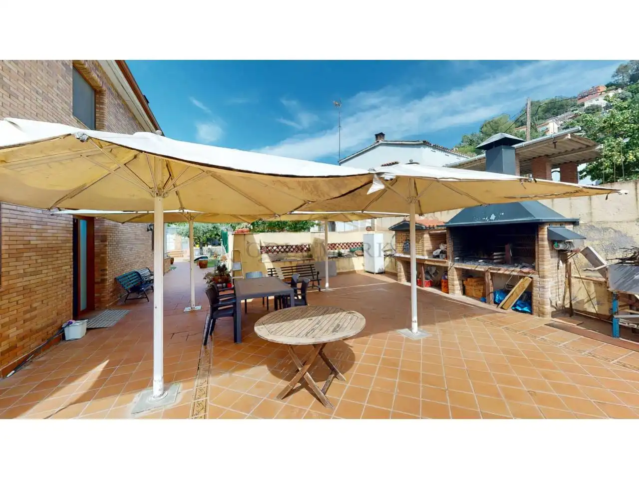 Casa adosada en venda a Calle Sacrament, 23, Corbera de Llobregat