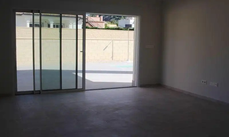 Casa o chalet en venta en Monóvar  / Monòver con Aire acondicionado, Jardín privado y Terraza