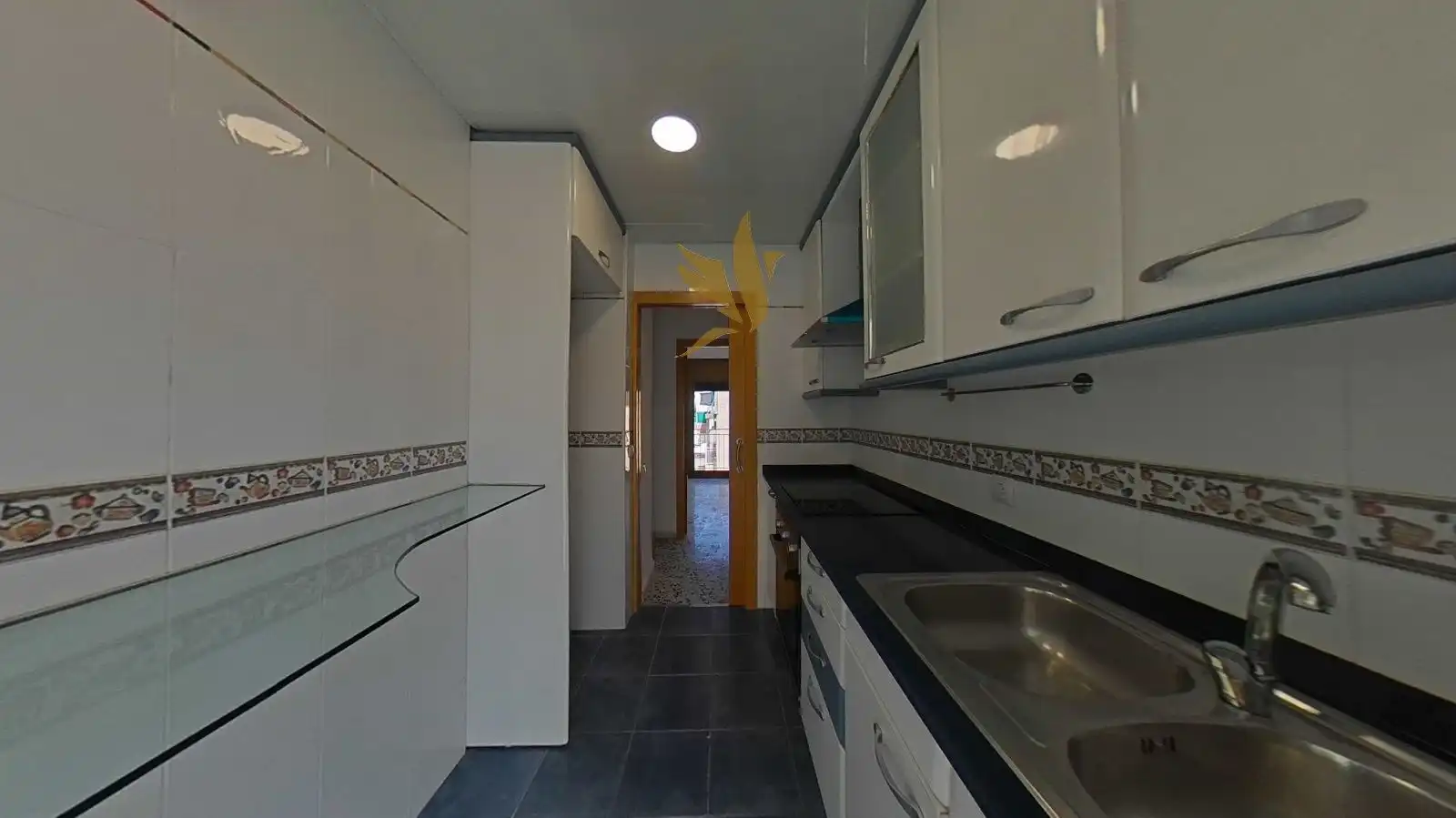 Küche von Wohnung zum Verkauf in Badalona mit Terrasse