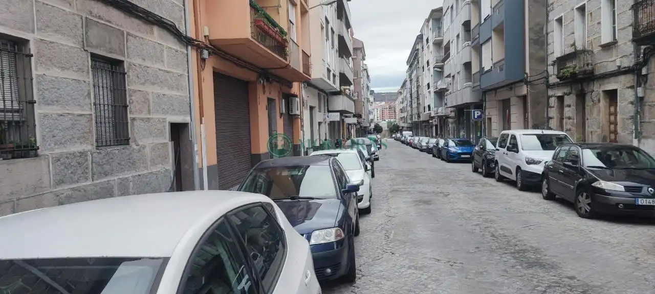 Vista exterior de Piso en venta en Ourense Capital 