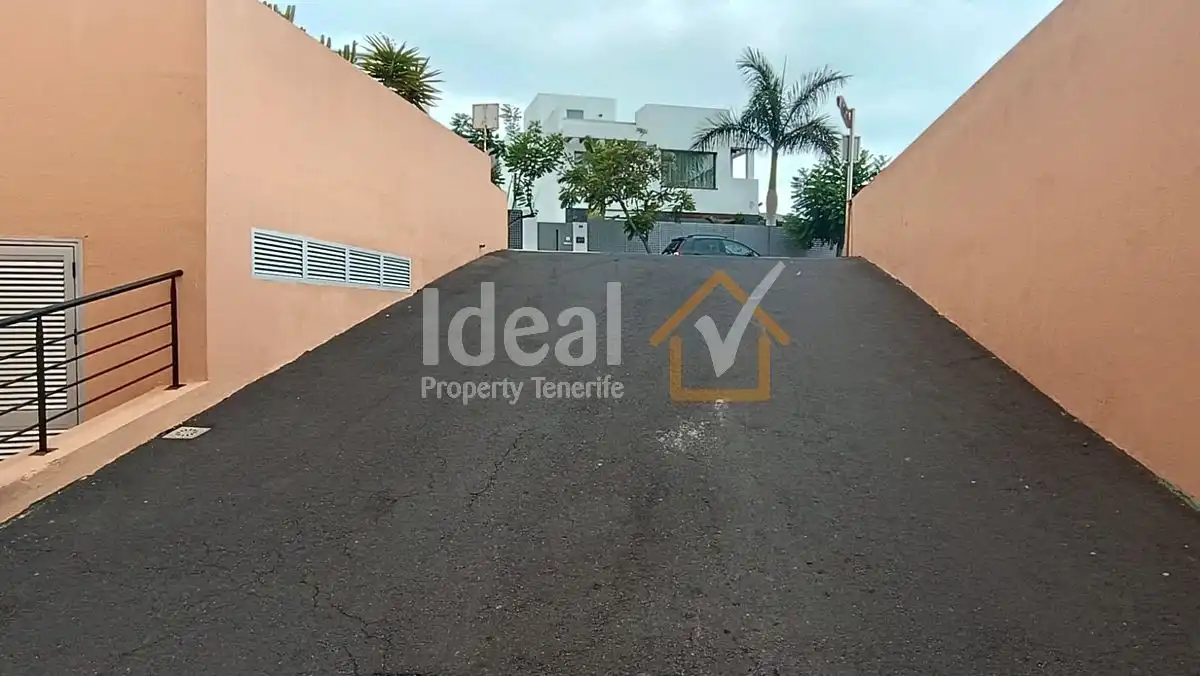 Individual en venta en Los Cristianos