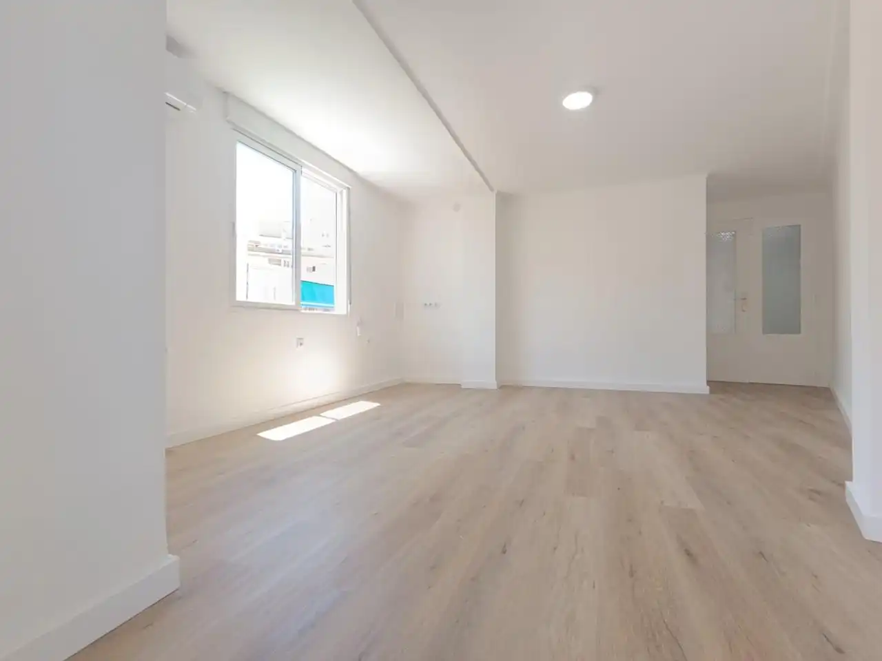 Flat for sale in Ibi  with Air Conditioner and Balcony