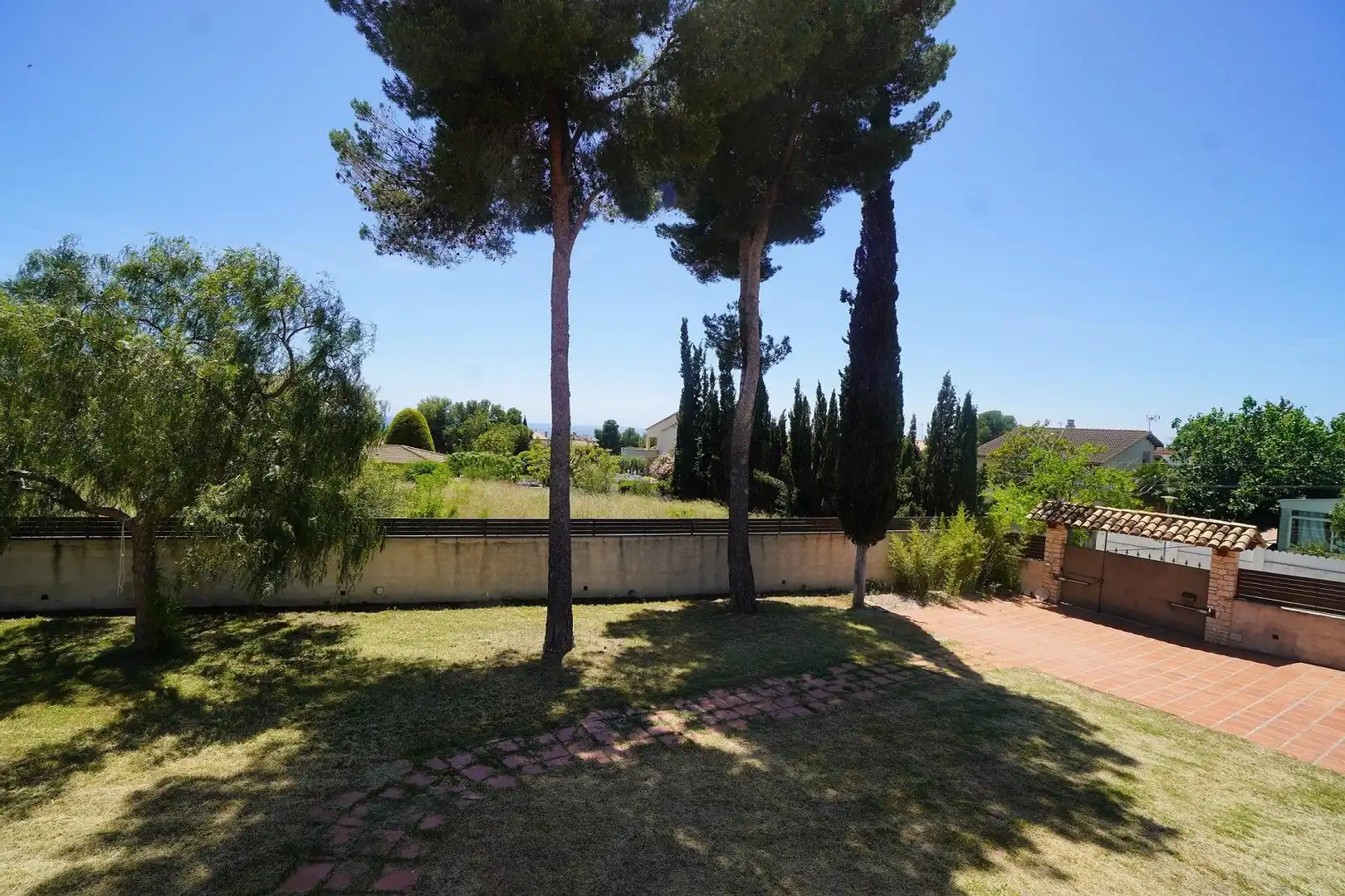 Jardí de Finca rústica en venda en El Vendrell amb Aire condicionat, Jardí privat i Piscina